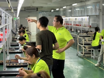 Shenzhen VIIP Electronics Co., Ltd. γραμμή παραγωγής του κατασκευαστή