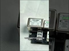 Εισαγάγετε 50 Ohm Impedance Μαύρο Clip On Ferrite Bead για μείωση θορύβου EMI RFI σε καλώδια για εσάς